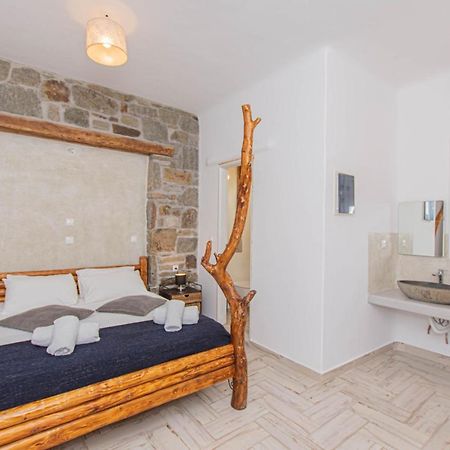 Klouvas Bebis Houseアパートホテル エクステリア 写真
